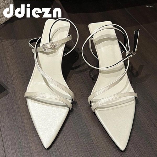 Sandals Ladies Footwear Pompes High Heels Chaussures 2024 Silk Backle Strap Party Fashion Femmes Femme Femme