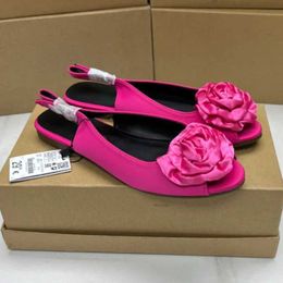 Sandalias Zapatos de mujer en oferta Retro Decoración de rosas Peep Toe Slingbacks femeninos Casual Calzado de gran tamaño Mulas de mujer Pisos J240126