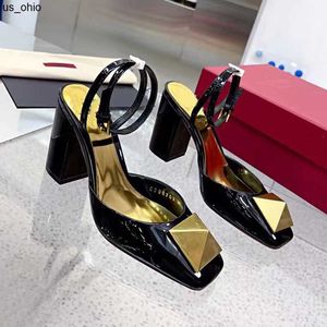 Sandalen Laatste fashionDesigner zwart lakleer sandalen schoenen 9cmWoman Highheeled Schoenen metalen gesp luxe vrouwen trouwschoen slipper 3541 J230522