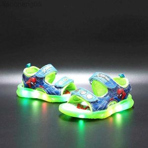 Sandalen led schoenen mode baby boot boot jongens gympen gloeien Lichamous cartoon kinderschoenen verlichte kinderen sandalen w0327