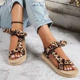 Sandals Leopard Women's Print Bow 2024 Fashion d'été Summer Soumed Smeld Outdoor Beach Slippers Trend Flat Casual Shoe 3B3