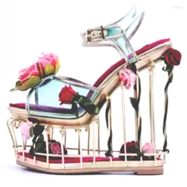 Sandals Luxury Beauty Rose Flower Twined Golden Cage Plateforme Céde Talage PVC STRAPE DE LA VECIA