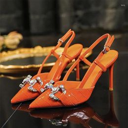 Sandalen luxe kristal puntige teen hoge hakken dunne sexy dames zomer merk schoenen modejurk feestje slipper