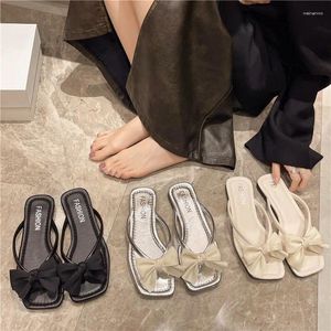 Sandalen luxe kristallen stringers schoenen Flats zomer slippers voor meisjes buiten eenvoudige recreatie slippers in goud zilver