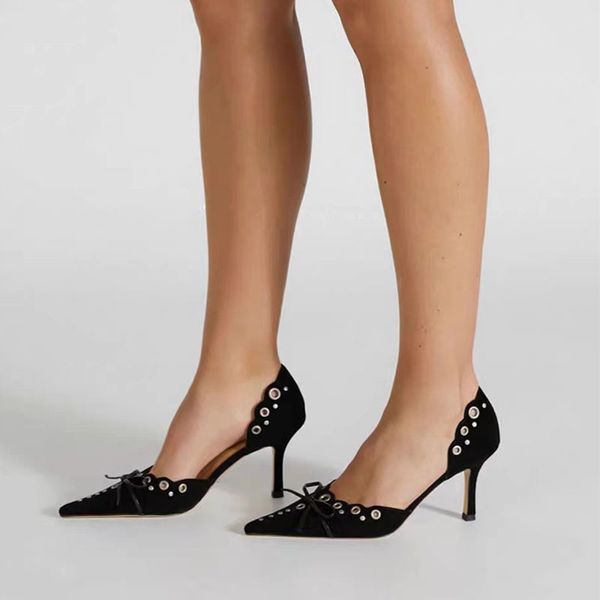 Sandales Sandales d'été de luxe pour femmes, chaussures à glissière, pantoufles à clous en cuir, couleur chair, rivets pointus, mode polyvalente, talons hauts de 8cm, 2024
