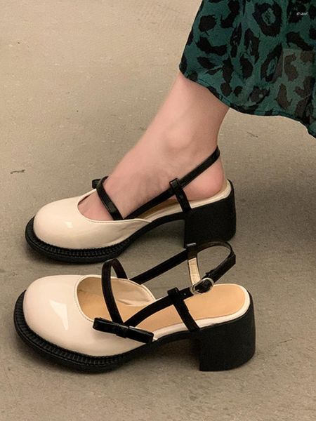 Sandalias Mary Janes zapatos de plataforma hebilla arco punta redonda dulce Lolita Hollow Fairy elegante mujer Casual 2023 verano