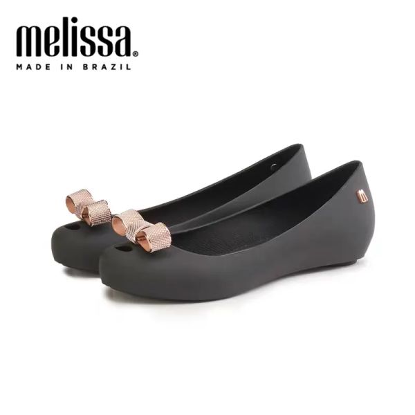 Sandalias Melissa Women's Shoes 2023 Nuevos zapatos de arco poco profundo Sparco de tacón de plano Sandalias para mujeres Zapatos navideños