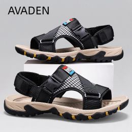 Sandals Sandis's Slippers Nouvelles pantoufles de plage d'été grande taille Fashion décontractée double but explosif de style explosif Best Sellers en produits