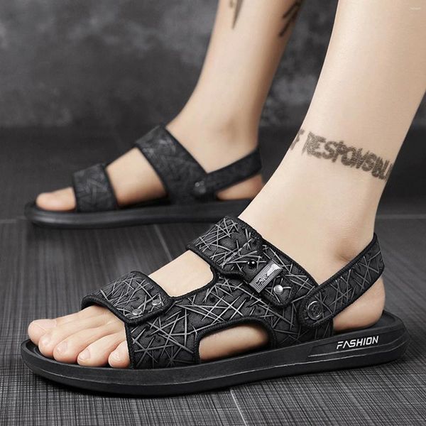 Sandals Chaussures pour hommes Flat Dual Use Slippers Beach Wear Wear à la mode et la sangle pour hommes Taille 14