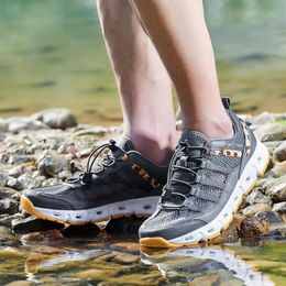 Sandales hommes montagne Trekking chaussures été maille respirant hommes randonnée en plein air baskets femmes Sport QuickDry eau