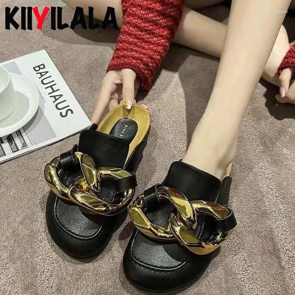 Sandals Metal Chain Brand Design Gold Women Slipper Slip de punta cerrada en mulas zapatos redondos de zapatillas bajas