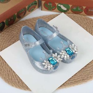 Sandals Mini Melissa Girl's Fashion Princess Soft Sole Diamond Ademende niet gladde Jelly Beach Shoes HMI094 230322