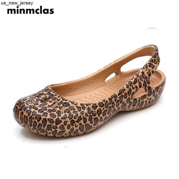 Sandalias Minmclas Sandalias de gelatina para mujer Zapatos de verano antideslizantes para el hogar Zapatillas planas de hospital Niñas de plástico impermeables EVA Zapatos de jardín J230601