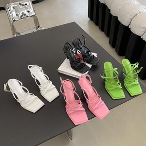 Sandales bande étroite femmes mode chaussures habillées talons hauts minces bride à la cheville pompes de fête boucle de ceinture noir blanc rose vert