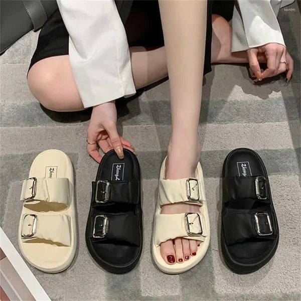 Sandalias de cuero natural Anti slip Flip Flip Zapatos de mocasines para mujeres de 34 tamaños Sport Wear clásico