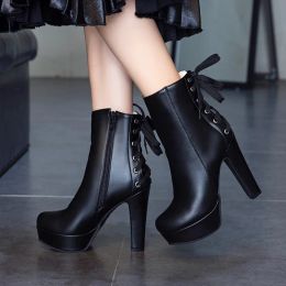 Sandals New 2019 Fashion Women Ankle Boots High Heels Platform Motorcycle Boots Fashion Laceup White Black Ladies Shoes 569