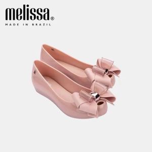 Sandalias Nuevo estilo Women Melissa Jelly Sandals Adultos Femenino Femenino dulce dulce zapatos de verano Ladies Sandalias de playa cómodas SM126