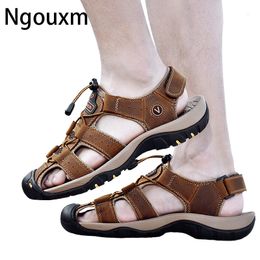 Sandalen ngouxm mannen sandalen echte lederen zomer atletische outdoor tocht wandelende slippers strandvisser schoenen big size 3848 230309