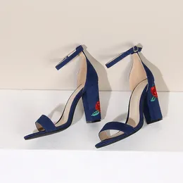 Sandalen Ochanmeb Dames Kunstsuède Blok Hoge Hakken Enkelbandje Gesp Schoenen Bloem Marineblauw Naakt Rood Feest Dames 44 45