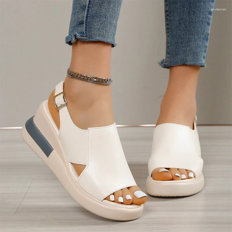 Sandaler Platform High Heels Women Wedges skor Fashion Summer Beach Walking Slippers 2024 Pumpar Casual Female Zapatos Slides