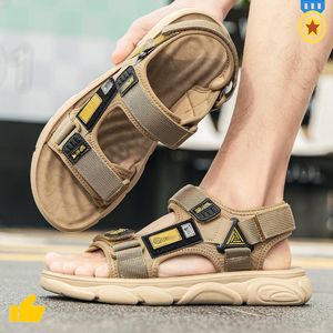 Sandalen Platform Slippers heren Stiksels Luxe Regenboog Zomer Platte Strandsandaal Designer Slides Platte Schoenen Eagle Head Diamond Hook Loop Buckle