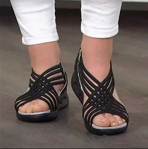 Sandales plus taille 43 cales pour femmes orteils ouverts bande étroite tressée couvercle respirant talon la chaussure romaine sandalias mujer h240423