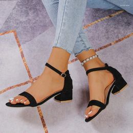 Sandalen Plus Size Vrouwen Schoenen 2024 Zomer Stijlvolle Open Teen Vrouwen Pin Gesp Ontwerp Eenvoudige Zwarte Sandalias De Mujer