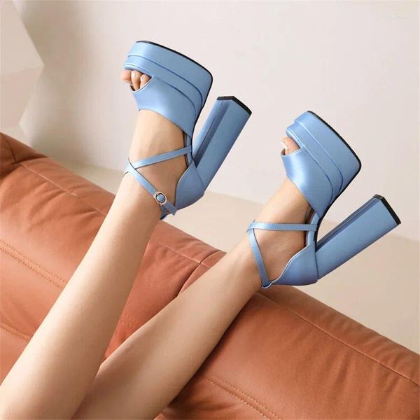 Sandales PXELENA Mode Sexy Summer Cross Strap Block Chunky Talons Hauts Rencontres Pageant Discothèque Chaussures Femmes 5 Couleur Bonbon