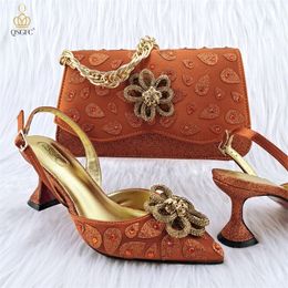 Sandales QSGFC Orange Color Peep Toe Italian Design Womens Shoes and Bag Set for Everyday Banquet Party And 230630