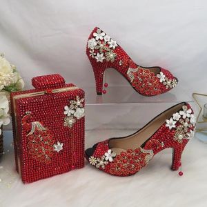 Sandales rouges cristal mariée chaussures de mariage et sac ensemble femmes bout ouvert paon fleur peep talons hauts fête sac à main pompe