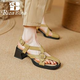 Sandalen Rizabina Fashion Women Buckle Strap Echte lederen dikke hakken Pumps vaste kleur zomer strand slingback schoenen