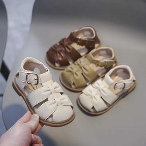 Sandales Style romain bébé filles d'été Chaussures décontractées coupées plage confortable semelle douce D240527