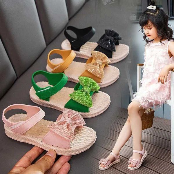 Sandales sandalias chaussures pour fille sandales sandales été nouvelles filles princesse chaussures douces semelle chaussure arc arc décontracté chaussure kid chaussure zapatos nia 240419