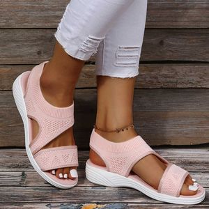 Sandalen sandalen 2022 zomer dames schoen peep teen ademende gaas schoenen casual sandalen dames massieve kleur wig schoenen sexy plus size schoenen z0306