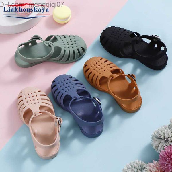 Sandalias Sandalias Tamaño 22-35 Zapatos para niños Playa de verano Sandalias para niños Bebés Niñas Niños pequeños Suave antideslizante Candy Jelly Zapatos Niños Casual Zapatilla romana AA230424 Z230706