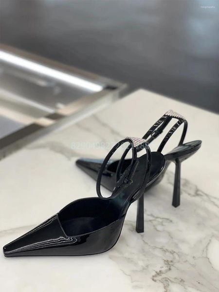 Sandales sexy noires lanières de cheville solide bout pointu mince talon haut en cuir verni femmes chaussures mode fête 2024 luxe peu profond