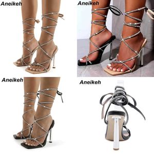 Sandales Sexy Pu Cross-tied Sandales Peep Toe Mince Talon Haut Bling New Summer Fashion Slip on Bordered Wedding Women's Shoes 230316