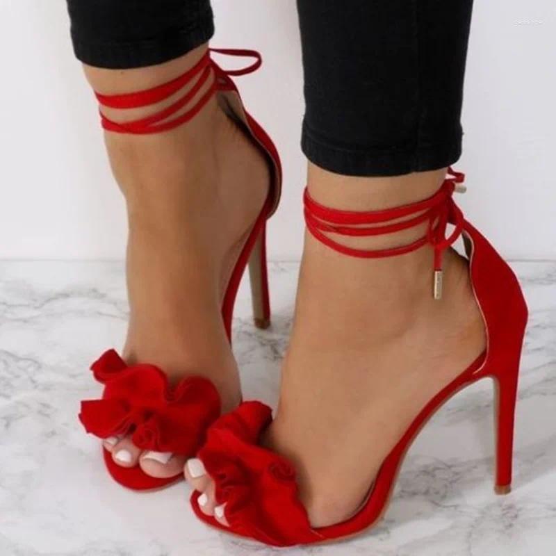 Sandaler sexiga röda ruffles höga klackar ankel wrap cut-out klänningskor tunn gladiator party anpassad