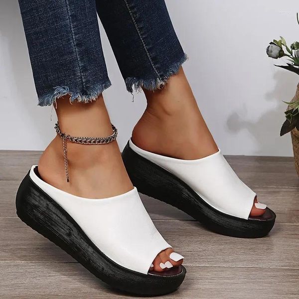 Sandales pantoufles femmes été 2024 Style ethnique coin avec bouche de poisson un mot glisser gâteau fond épais chaussures pour femmes grande taille