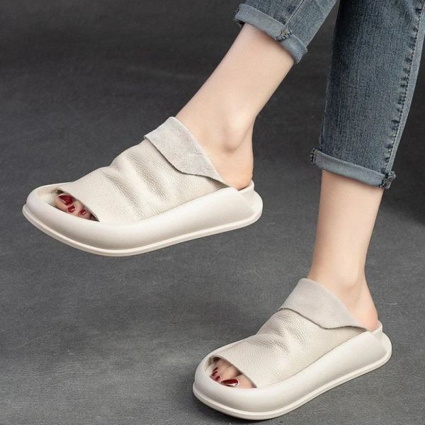 Sandales Slippers Femmes Cuir d'été Chaussures décontractées blanches Femme Low Talons Sexy Peep Toe Handmade Gearne Leather Femmes Slippers