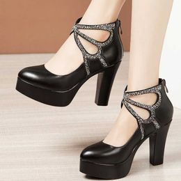 Sandalen kleine plus size 32-43 gesplitst lederen vrouwen pompen lente zomer 2021 strass hoge hakken schoenen platform dik bodem kantoor g230211