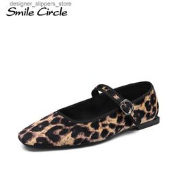 Sandalen Smile Circle Fluwelen Mary Jane Ballet Flats Damesschoenen Luipaardprint Comfortabele Zachte Ronde Neus Platte Schoenen Q240314