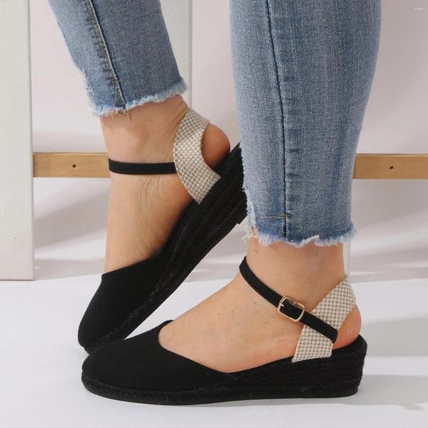 Sandales à semelle souple pour femmes, chaussures compensées, tendance, classique, boucle en un mot, talon haut épais, confortable, 2024