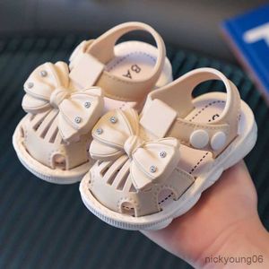 Sandalen Solid Bow Children's Summer Shoes Cute Beach Non Slip Sandalen voor babymeisjes Schoenen Soft Infant Kids Fashion Sandals R230529