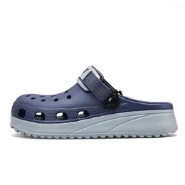 Sandalen lente-outumn met gaten aquatische sandaal sandaal herenhuis schoenen zwarte slippers sneakers sport 4yrs tot 12 jaar mode sneskers