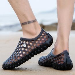 Sandalen zomer 2021 sandalen mannen en vrouwen hout tuin licht schoenen jelly schoenen slippers dames mannen strand water schoenen zachte platte schoenen