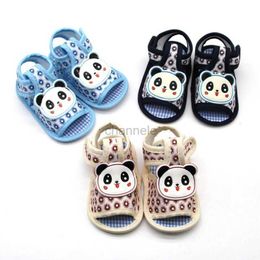Sandalen Zomer Babyschoenen Schattige volledig bedrukte sandalen met schattig Panda-patroon Decor Pasgeboren baby Katoen Zachte zool Antislip Eerste wandelaars 240329