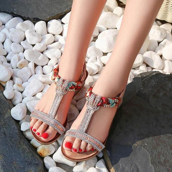 Sandales Summer Bohemian Style T-Line avec coin en strass et plage élastique appartements surdimensionnés Sandalias de Mujer Verano 2024