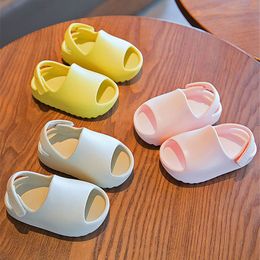 Sandals Summer Boys and Girls Trend Jelly Shoes Children's Sandals Fashion Beach Kids Soft Shoes 230412