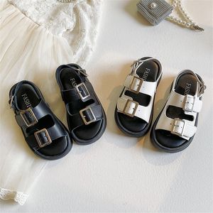 Sandalias Verano Niños Playa Niñas Moda Hebilla Diseño Niños Transpirable Zapatos de cuero con punta abierta 230601